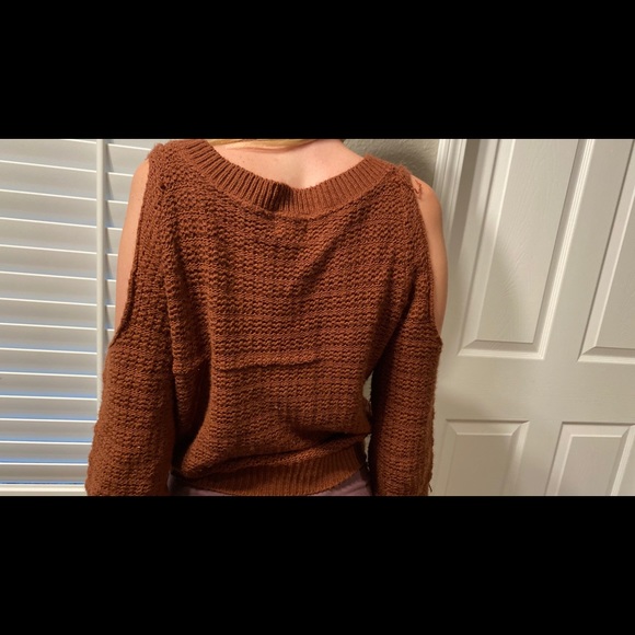 Sweater - Picture 2 of 2